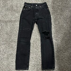 Levi’s 501 Cropped Straight Jeans